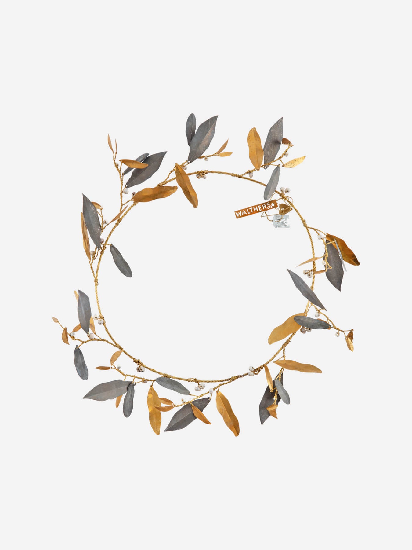 Walther&co brass wreath with red wooden berries main image 1