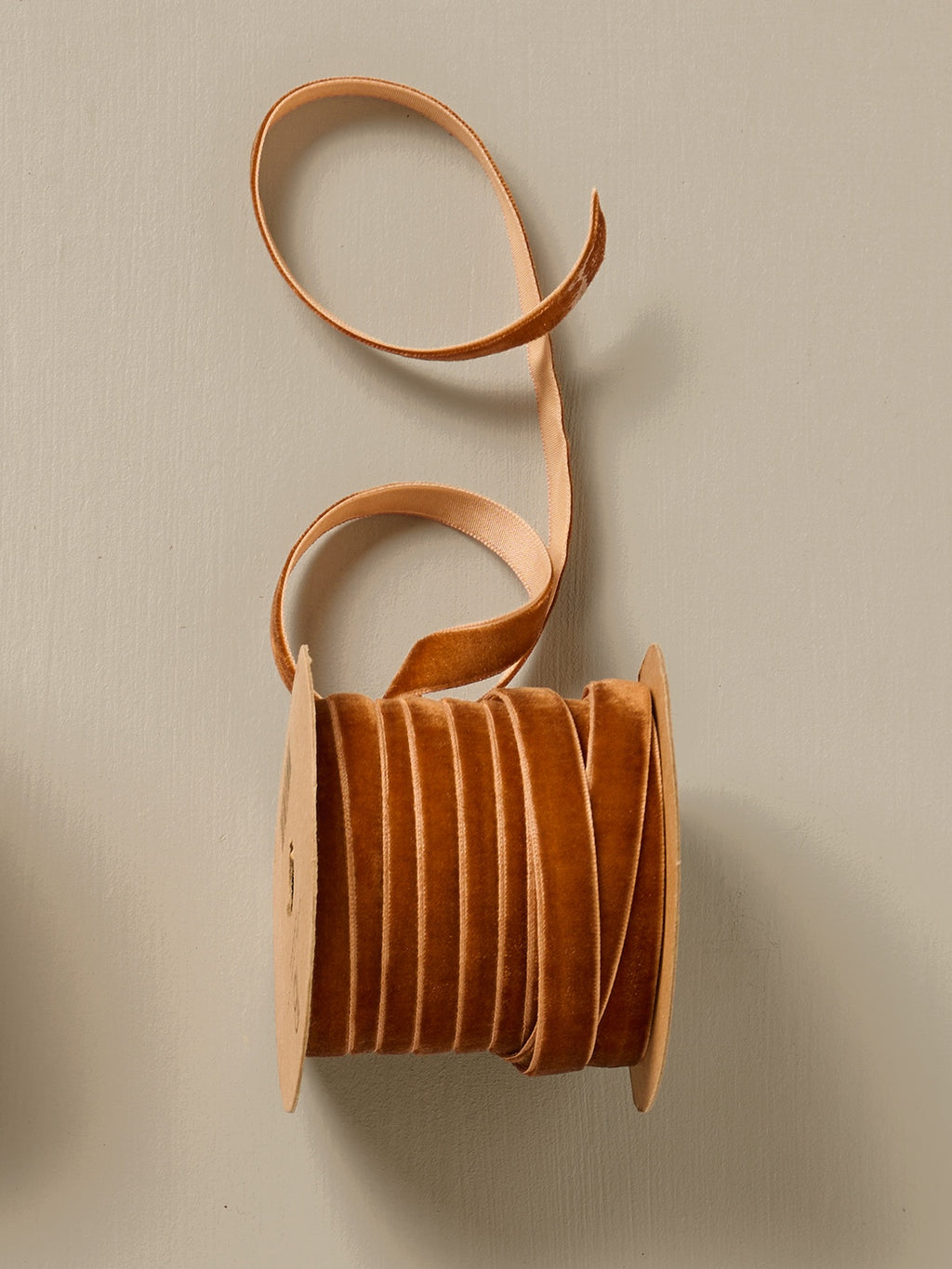 Cinnamon-Rust-brown-Velvet-