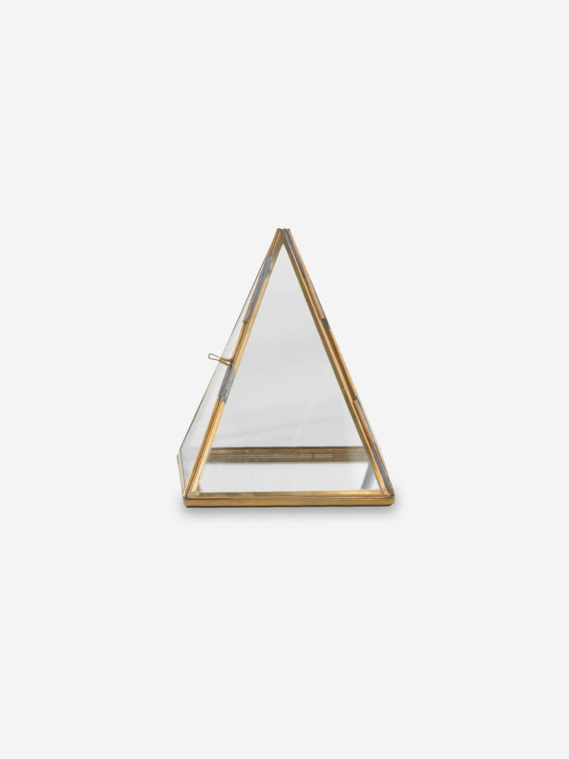 Bequai Small Display Pyramid