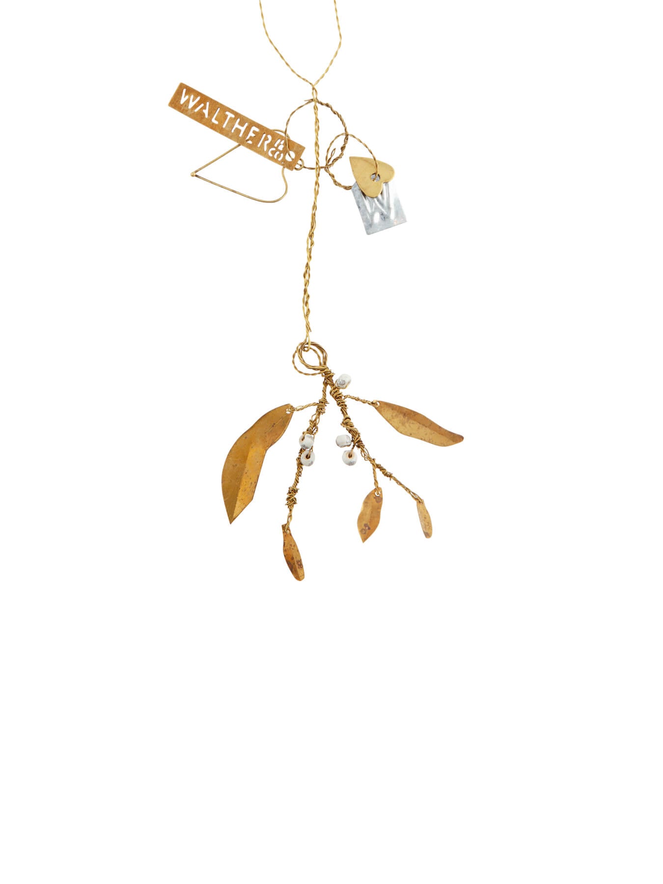 Walther & co brass & red berry branch - 38 cm main image 0