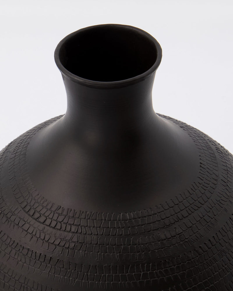 Koto Black Vase Small